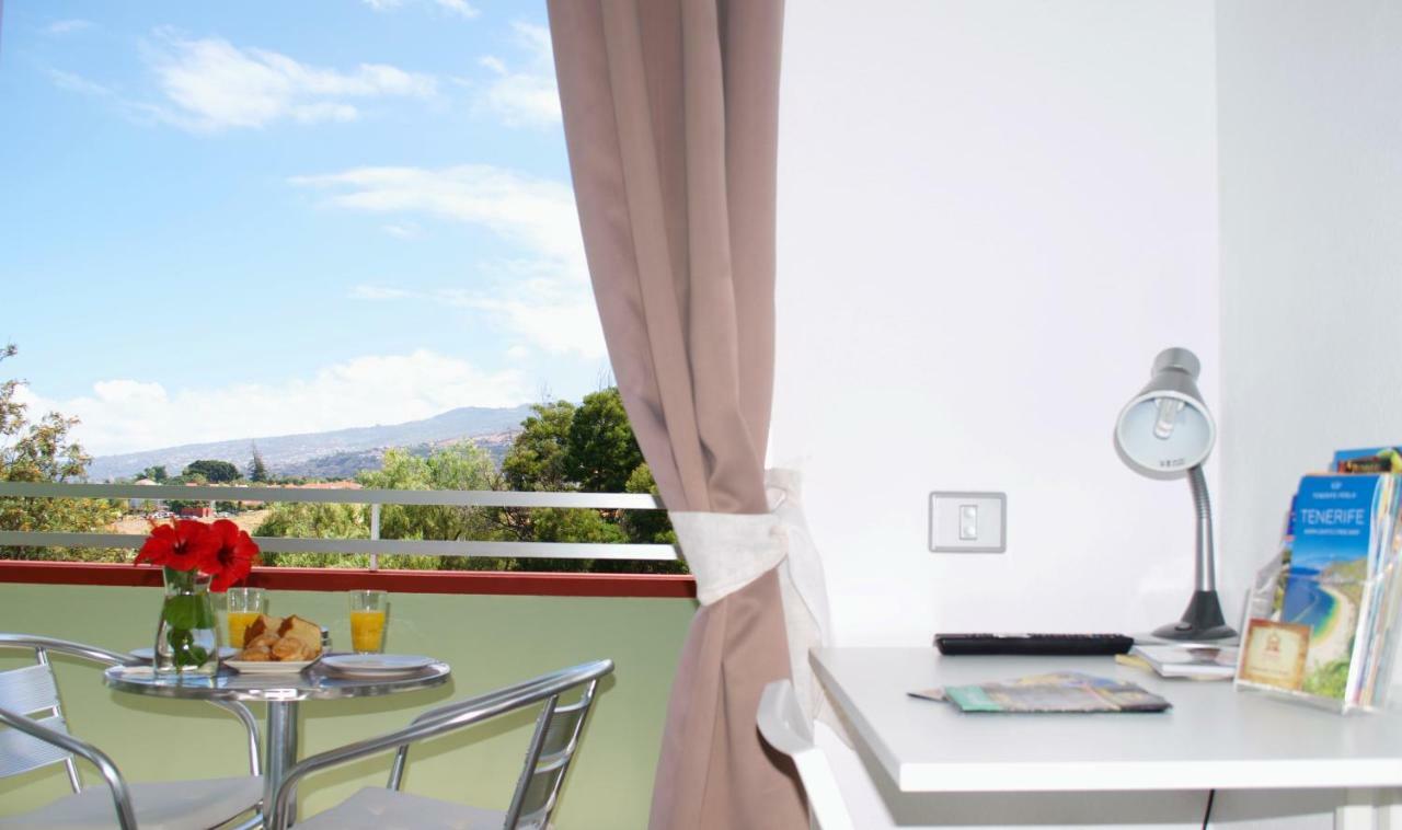 Edificio Las Maranuelas, Puerto La Cruz, Islas Canarias Tenerife プエルト・デ・ラ・クルス エクステリア 写真
